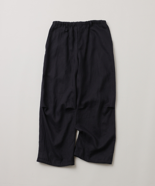 UNFOLLOW（アンフォロー）の「【FOLL / フォル】summer weight knee tuck pants（スラックス・メンズ・ネイビー/ブラウン・3/2）」の2枚目の写真