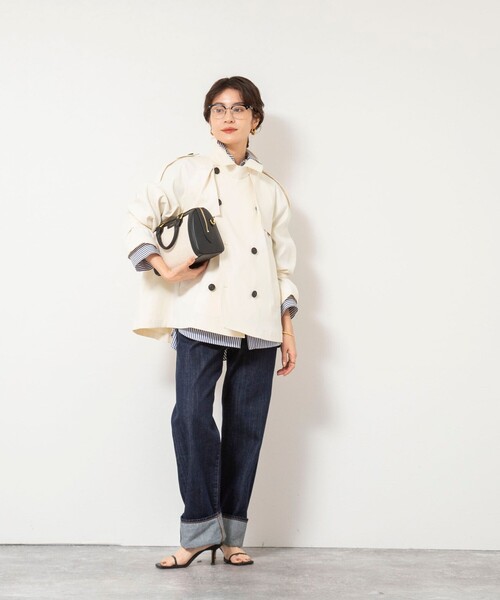 NOLLEY’S（ノーリーズ）の「NMPウォッシャブルショートトレンチコート（ブルゾン・レディース・ベージュ/オフホワイト・M）」の6枚目の写真