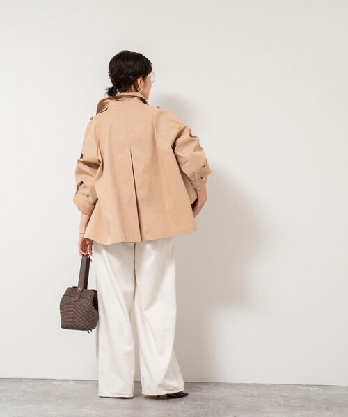 NOLLEY’S（ノーリーズ）の「NMPウォッシャブルショートトレンチコート（ブルゾン・レディース・ベージュ/オフホワイト・M）」の18枚目の写真