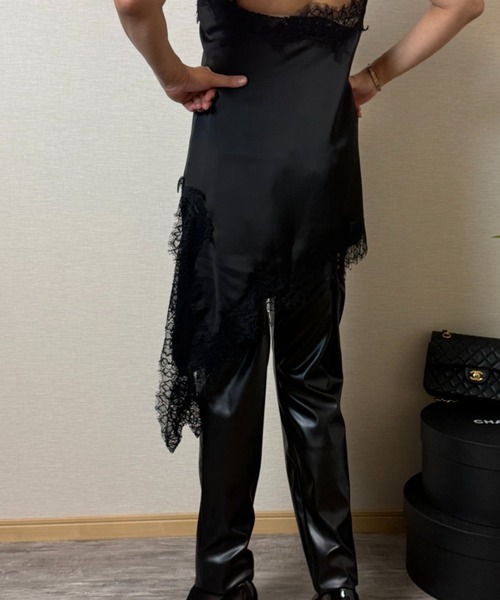 Lana821(ラナハニー)の「アシンメトリー シルキーキャミソール(キャミソール・レディース・ブラック/ブラウン/ホワイト・S/M)」の18枚目の写真