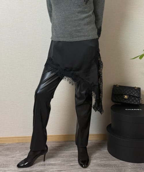 Lana821(ラナハニー)の「アシンメトリー シルキーキャミソール(キャミソール・レディース・ブラック/ブラウン/ホワイト・S/M)」の22枚目の写真