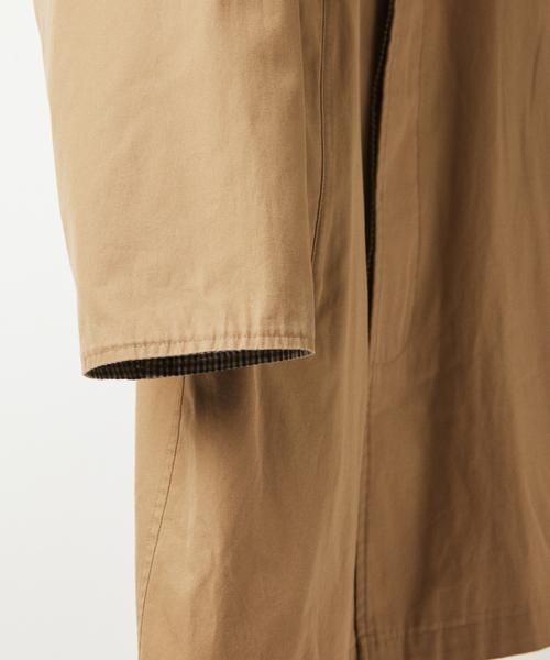 JOURNAL STANDARD（ジャーナルスタンダード）の「チェック リバーシブル ステンカラー コート（ステンカラーコート・メンズ・ネイビー/ベージュ・LARGE/MEDIUM）」の20枚目の写真