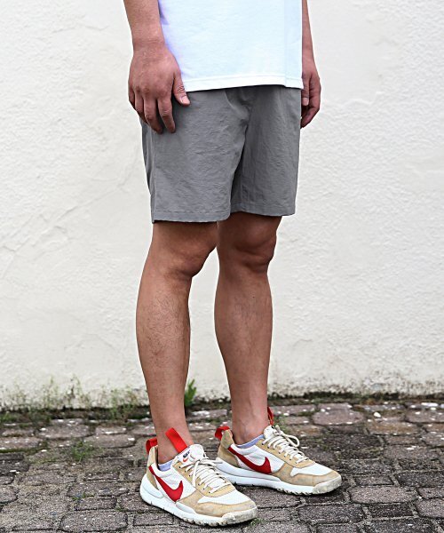 URBAN PLAYERS（アーバンプレイヤーズ）の「マスタータスランショートパンツ（チャコール）（その他パンツ・レディース・その他・M/L）」の2枚目の写真