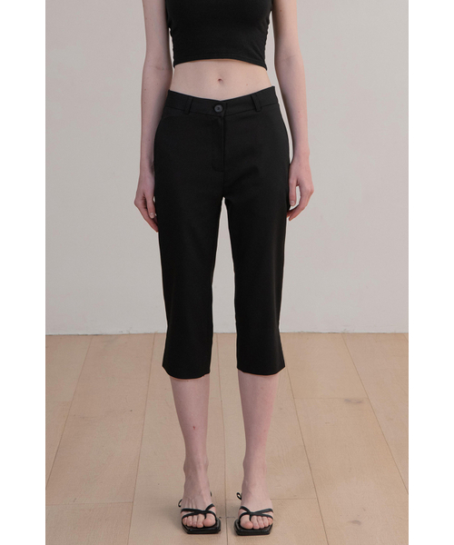OVEOF(オブオブ)の「Luca Capri Pants_Black(その他パンツ・レディース・その他・S/M/LARGE)」の1枚目の写真