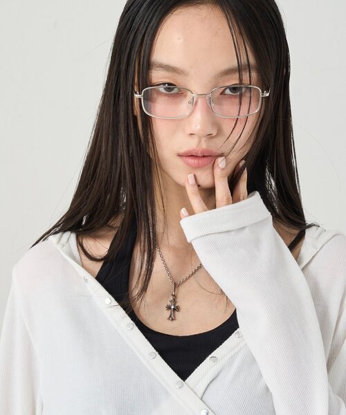 WHO'S WHO gallery（フーズフーギャラリー）の「スクエアフルリムメガネ（メガネ・レディース・シルバー・FREE）」の2枚目の写真