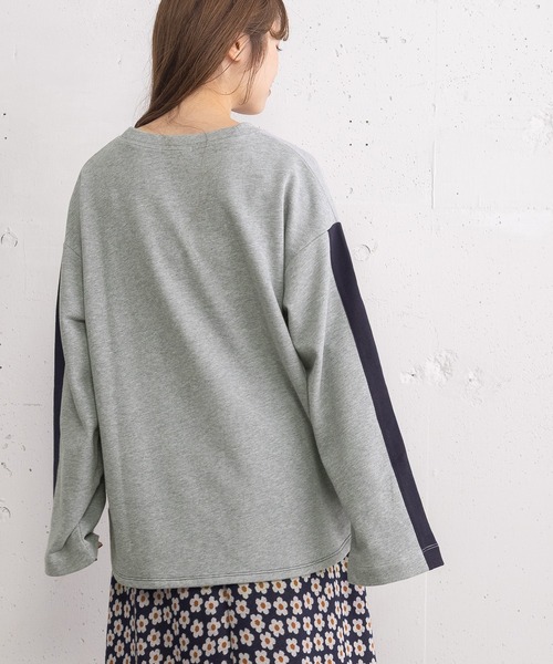 POU DOU DOU(プードゥドゥ)の「HRUプリント袖ライン裏毛プルオーバー(Tシャツ/カットソー・レディース・グレー/オートミール/グリーン・3)」の21枚目の写真