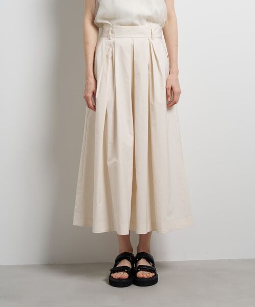 LANVIN en Bleu（ランバンオンブルー）の「タフタタックフレアスカート（スカート・レディース・オフホワイト/ブラック・36/38）」の2枚目の写真