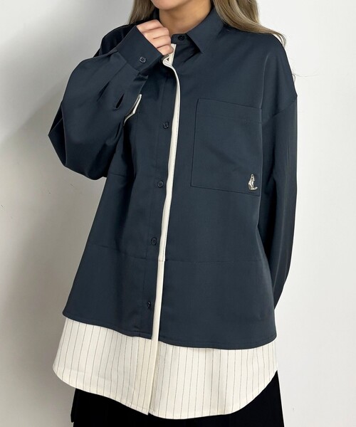 NICOLE CLUB(ニコル クラブ)の「レイヤードオーバーシャツ(シャツ/ブラウス・レディース・オフホワイト/ブルー/チャコールグレー・M)」の9枚目の写真