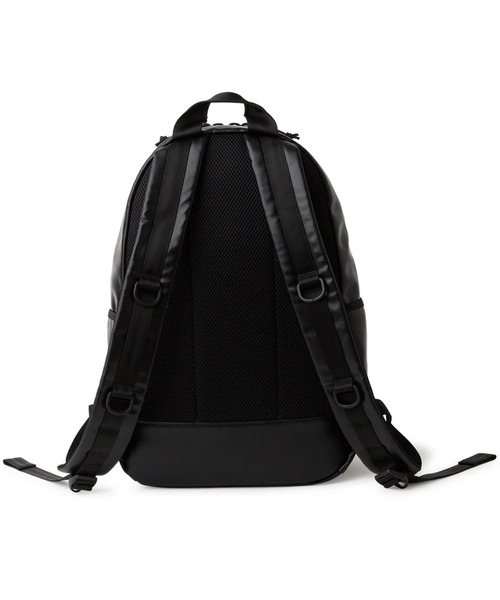 NEW ERA(ニューエラ)の「NEW ERA/ニューエラ バックパック ライトパック 27L シンセティックレザー ブラック 14750898(バックパック/リュック・メンズ・ブラック・FREE)」の3枚目の写真