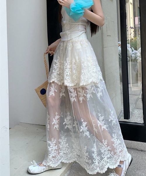 AsheKsha(アシクシャ)の「レースハイウエストチュールロングスカート(スカート・レディース・ホワイト/ブラック/ベージュ・M)」の13枚目の写真