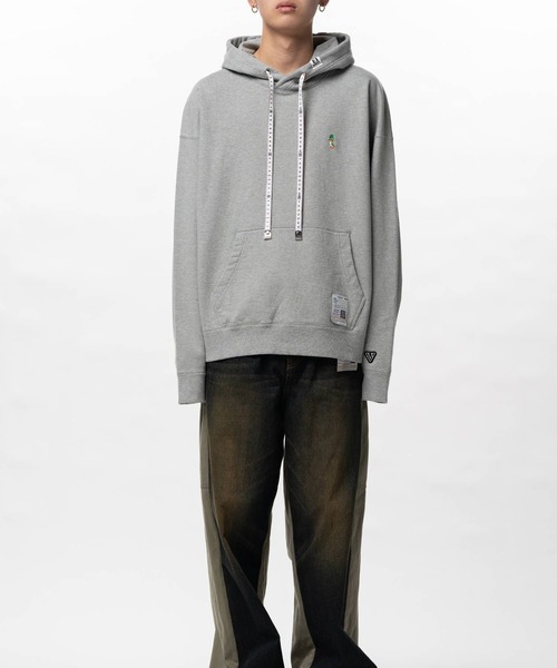 Maison MIHARA YASUHIRO（メゾンミハラヤスヒロ）の「【MIHARAYASUHIRO/ミハラヤスヒロ】LEON EMBROIDERY HOODIE（パーカー・メンズ・ブラック/グレー/パープル・44/46/48）」の18枚目の写真