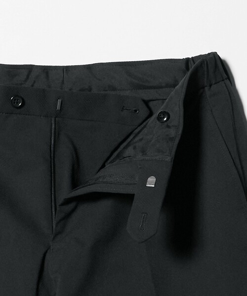 A DAY IN THE LIFE UNITED ARROWS(アデイインザライフユナイテッドアローズ)の「ドビークロス ノープリーツ スラックス-セットアップ対応・ウォッシャブル-<A DAY IN THE LIFE>(スラックス・メンズ・ブラック/ダークグレー・S/M/XL/L)」の3枚目の写真