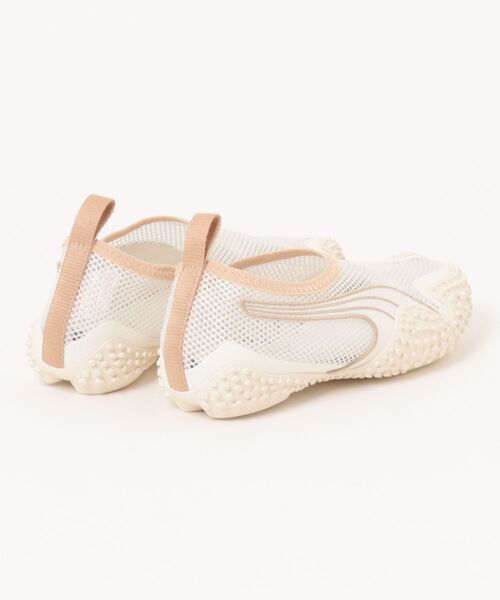 PUMA(プーマ)の「PUMA/プーマ MOSTRO FLEX MESH モストロ 403214(スニーカー・レディース・ブラック/アイボリー・23.0cm/24.0cm/25.0cm)」の13枚目の写真
