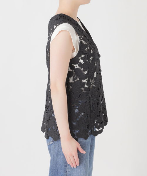 journal standard L'essage（ジャーナルスタンダードレサージュ）の「フラワーレースベスト（ベスト・レディース・ホワイト/ブラック・FREE）」の16枚目の写真