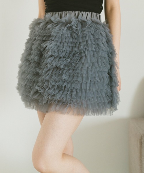 VANNIE U(ヴァニーユー)の「フリルチュールミニスカート(スカート・レディース・ブラック/アイボリー/グレー・FREE)」の3枚目の写真