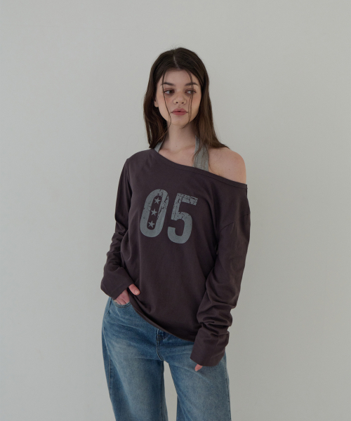 5OML(オーオーエムエル)の「ツーウェイオフショルダー ロングスリーブ (ホルターネックセット) (チャコール)(Tシャツ/カットソー・レディース・チャコール・FREE)」の2枚目の写真