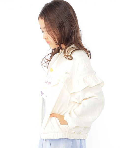 SHIPS(シップス)の「SHIPS KIDS:100~130cm / 〈UVカット〉ドライタッチ フリル ライト ブルゾン(その他アウター・キッズ・クリーム/ライトブルー・100/110/130/120)」の5枚目の写真