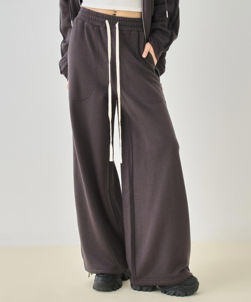 ANAP(アナップ)の「裏毛 ボリュームシルエット ライン スウェット パンツ(スウェットパンツ・レディース・ミント/ピンク/グレー/ダークアッシュ・F)」の12枚目の写真