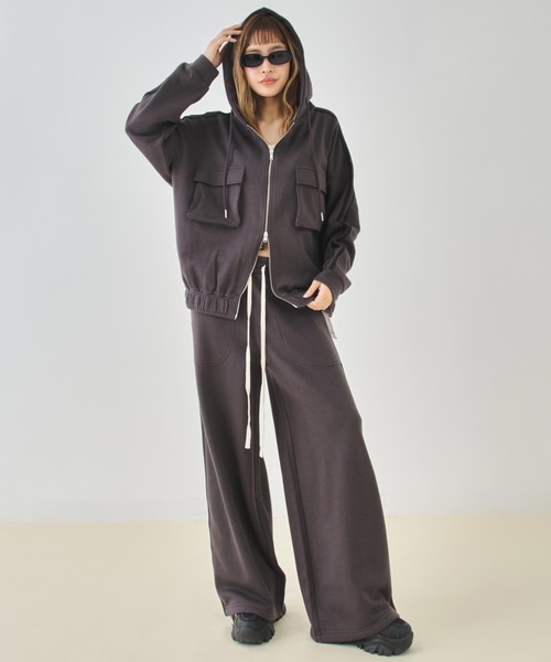 ANAP(アナップ)の「裏毛 ボリュームシルエット ライン スウェット パンツ(スウェットパンツ・レディース・ミント/ピンク/グレー/ダークアッシュ・F)」の15枚目の写真