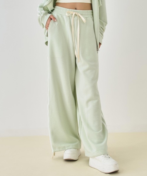 ANAP(アナップ)の「裏毛 ボリュームシルエット ライン スウェット パンツ(スウェットパンツ・レディース・ミント/ピンク/グレー/ダークアッシュ・F)」の19枚目の写真
