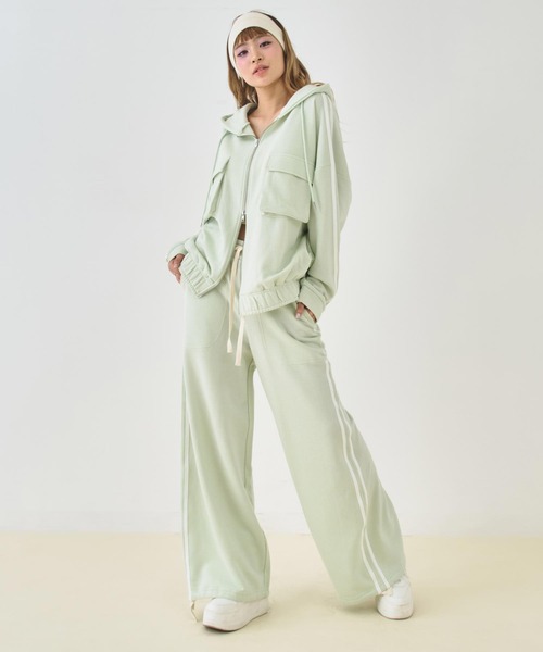 ANAP(アナップ)の「裏毛 ボリュームシルエット ライン スウェット パンツ(スウェットパンツ・レディース・ミント/ピンク/グレー/ダークアッシュ・F)」の22枚目の写真
