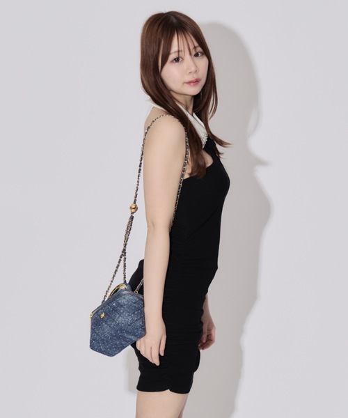 ALLuRing ChaRm(アリュリングチャーム)の「Shirt Collar Cutout Mini Dress / シャツカラーカットアウトミニワンピース カップ付(ワンピース・レディース・ブラック・FREE)」の11枚目の写真