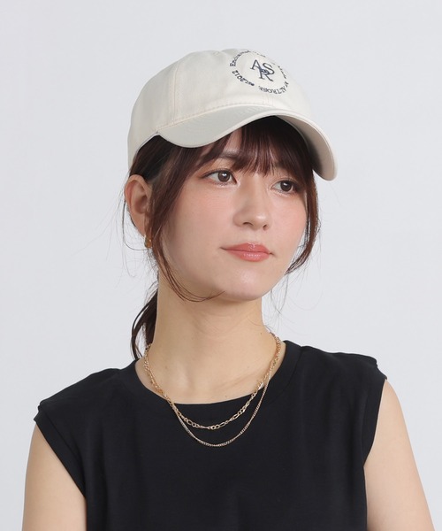ALTROSE(アルトローズ)の「キャップ 帽子 ユニセックス ARS(キャップ・レディース・アイボリー/ブラック・FREE)」の2枚目の写真