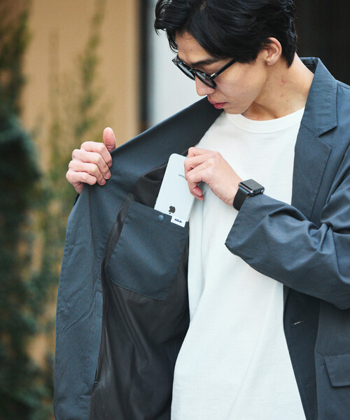 FREAK'S STORE（フリークスストア）の「限定展開 AiRide/エアライド リラックスフィット ポケッタブルトラベルセットアップ/テーラードジャケット/ワイドテーパードパンツ/吸水速乾/UVカット（セットアップ・メンズ・ブラック/グレイッシュベージュ/ネイビー/チャコールグレー・LARGE/MEDIUM/SMALL）」の12枚目の写真