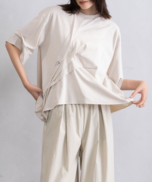 MARECHAL TERRE（マルシャルテル）の「コンビネーション刺繍トップス（Tシャツ/カットソー・レディース・オフホワイト/ライトグレー/ブラック/ネイビー・MEDIUM）」の3枚目の写真