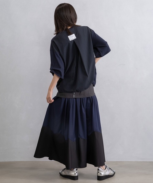 MARECHAL TERRE（マルシャルテル）の「コンビネーション刺繍トップス（Tシャツ/カットソー・レディース・オフホワイト/ライトグレー/ブラック/ネイビー・MEDIUM）」の7枚目の写真