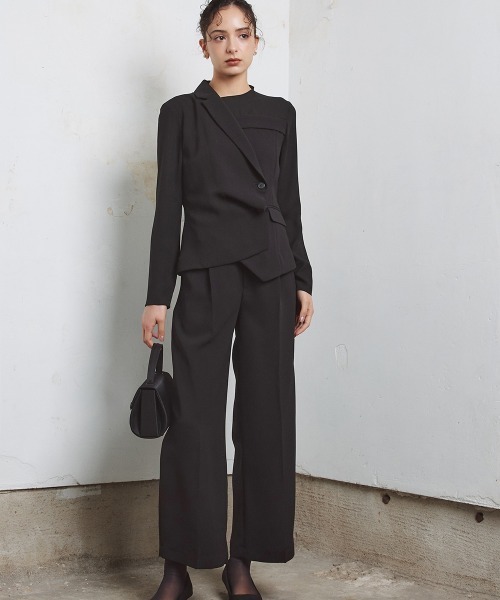 Callarus Black Formal（カラルスブラックフォーマル）の「前開きアシメジャケットドッキングデザインブラウス+ワイドパンツセットアップ〔Callarus〕洗える防しわ（スーツセット・レディース・ブラック・M/L/LL/3L）」の11枚目の写真