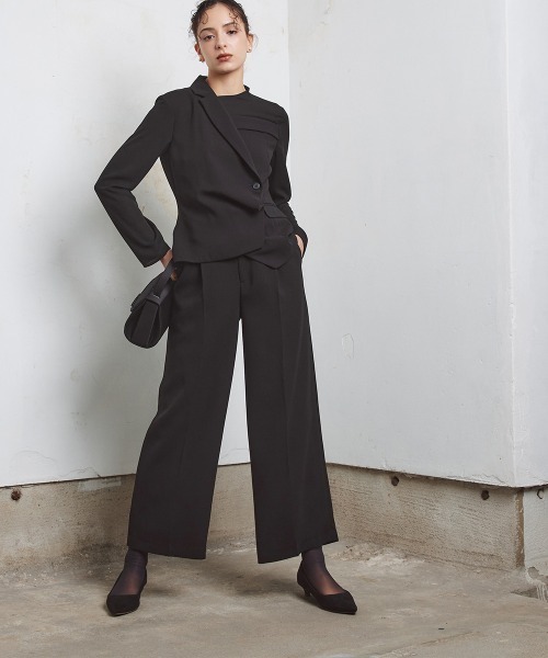 Callarus Black Formal（カラルスブラックフォーマル）の「前開きアシメジャケットドッキングデザインブラウス+ワイドパンツセットアップ〔Callarus〕洗える防しわ（スーツセット・レディース・ブラック・M/L/LL/3L）」の8枚目の写真