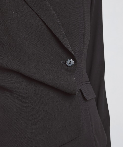 Callarus Black Formal（カラルスブラックフォーマル）の「前開きアシメジャケットドッキングデザインブラウス+ワイドパンツセットアップ〔Callarus〕洗える防しわ（スーツセット・レディース・ブラック・M/L/LL/3L）」の16枚目の写真