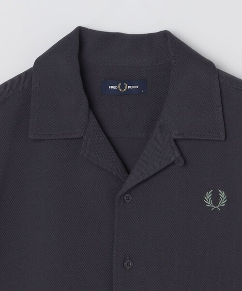 SHIPS（シップス）の「【SHIPS別注】FRED PERRY: ワンポイント ロゴ ピケ オープンカラーシャツ（シャツ/ブラウス・メンズ・ダークグレー/ネイビー・X-LARGE/LARGE/MEDIUM/SMALL）」の17枚目の写真