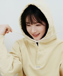 COVERNAT（カバーナット）の「BUTTON HALF NECK HOODIE（パーカー）」