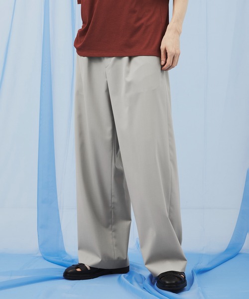 PUBLIC TOKYO(パブリックトウキョウ)の「【残りわずか】Summer Dailymotion Slacks /夏服/ワイド/ハリ感/ワンタック(スラックス・メンズ・ダークグレー/ブラック/ブラック系その他/グレー系その他/ベージュ・L/M/S)」の13枚目の写真