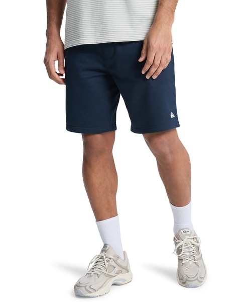 Quiksilver(クイックシルバー)の「QUIKSILVER メンズ BASIC FLEECE SHORT YOUNG MEN スウェットショートパンツ 裏起毛 【2026年春夏モデル】/ウエストゴムハーフパンツ(スウェットパンツ・メンズ・ブラック系その他/ホワイト・LARGE/MEDIUM)」の1枚目の写真