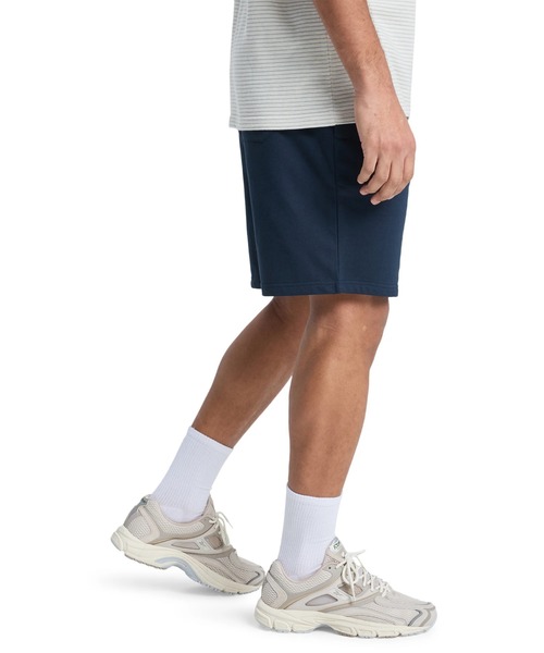Quiksilver(クイックシルバー)の「QUIKSILVER メンズ BASIC FLEECE SHORT YOUNG MEN スウェットショートパンツ 裏起毛 【2026年春夏モデル】/ウエストゴムハーフパンツ(スウェットパンツ・メンズ・ブラック系その他/ホワイト・LARGE/MEDIUM)」の14枚目の写真