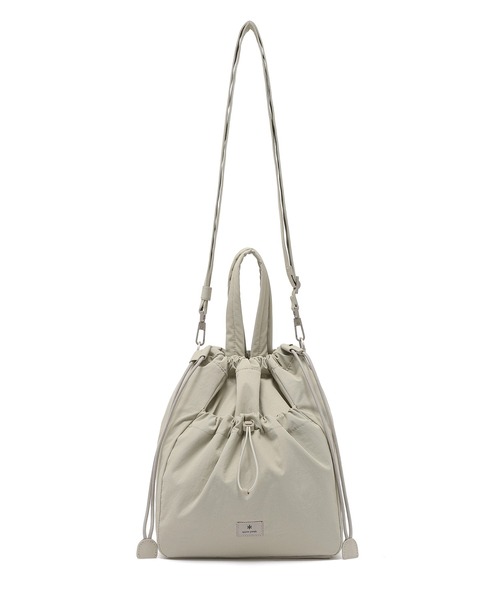 Snow Peak(スノーピーク)の「Snow Peak / Softwill Bucket Bag ソフトウィル バケットバッグ 海外限定(ショルダーバッグ・レディース・カーキ/ライトベージュ/ブラック/コーラルピンク・ONE SIZE)」の3枚目の写真