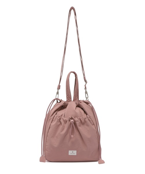Snow Peak(スノーピーク)の「Snow Peak / Softwill Bucket Bag ソフトウィル バケットバッグ 海外限定(ショルダーバッグ・レディース・カーキ/ライトベージュ/ブラック/コーラルピンク・ONE SIZE)」の4枚目の写真