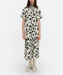Pisteinen Unikko / Dress