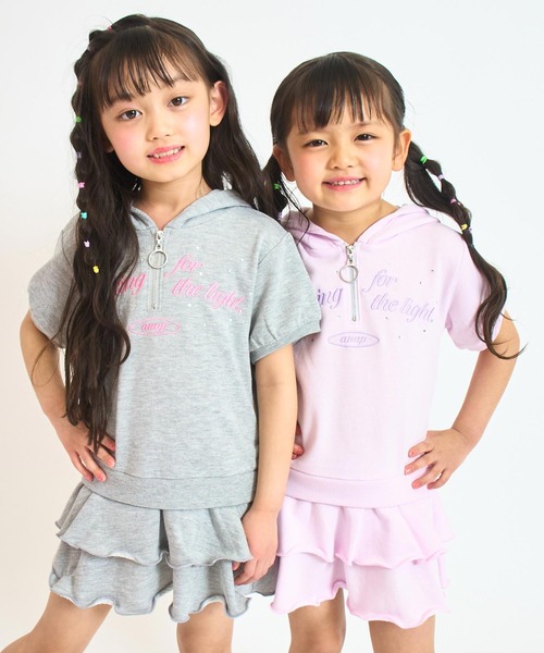 ANAP kids(アナップキッズ)の「ティアード スカート フーディー ワンピース(ワンピース・キッズ・ライトグレー/ライトピンク・110/120/130)」の4枚目の写真