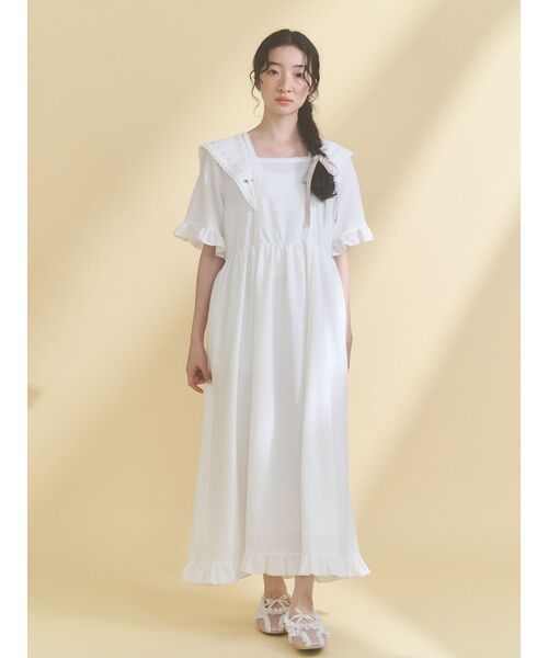 merry jenny（メリージェニー）の「flowerデコラティブカラーワンピース（ワンピース・レディース・ベージュ/ブラック/オフホワイト・FREE）」の6枚目の写真