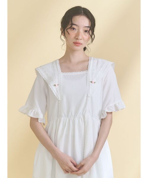 merry jenny（メリージェニー）の「flowerデコラティブカラーワンピース（ワンピース・レディース・ベージュ/ブラック/オフホワイト・FREE）」の8枚目の写真