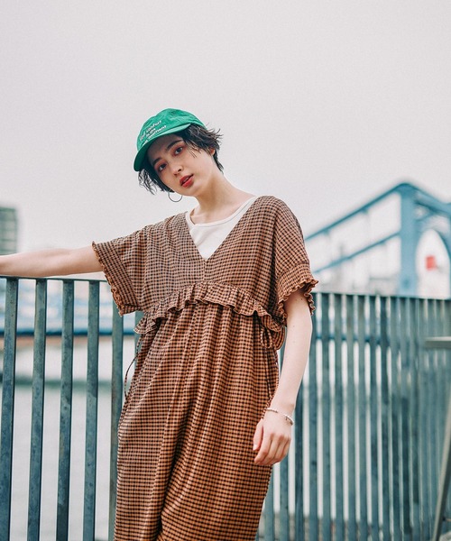 niko and...（ニコアンド）の「DRYクシュイージロンパ－ス（つなぎ/オールインワン・レディース・ダークブラウン/キャメル/スモーク/イエロー/ブラック・FREE）」の5枚目の写真