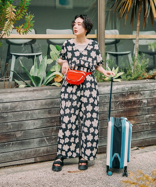 niko and...（ニコアンド）の「DRYクシュイージロンパ－ス（つなぎ/オールインワン・レディース・ダークブラウン/キャメル/スモーク/イエロー/ブラック・FREE）」の18枚目の写真