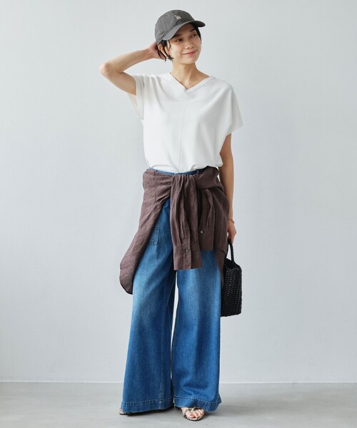 green label relaxing（グリーンレーベルリラクシング）の「Vネック プルオーバー ニット ウォッシャブル 接触冷感 UVカット（ニット/セーター・レディース・ライム/ダークブラウン/ホワイト/ブラック・FREE）」の5枚目の写真