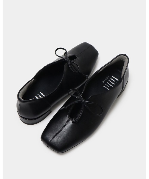 fitfit(フィットフィット)の「撥水ストレッチスクエアバレエ261(バレエシューズ・レディース・シルバー系その他/ブラック/オフホワイト・24cm/23.5cm/23cm/22.5cm/25.0cm/24.5cm)」の22枚目の写真