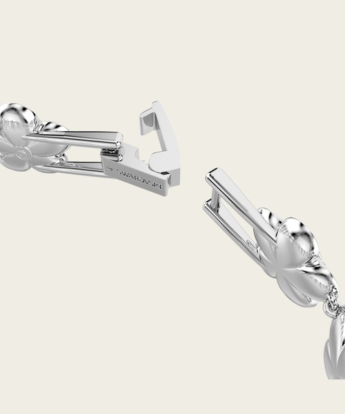 SWAROVSKI(スワロフスキー)の「【公式】【スワロフスキー】Ariana Grande x Swarovski ブレスレット, ラウンドカット, フラワー, ホワイト, ロジウム・プレーティング(ブレスレット・レディース・シルバー系その他・ONE SIZE)」の6枚目の写真