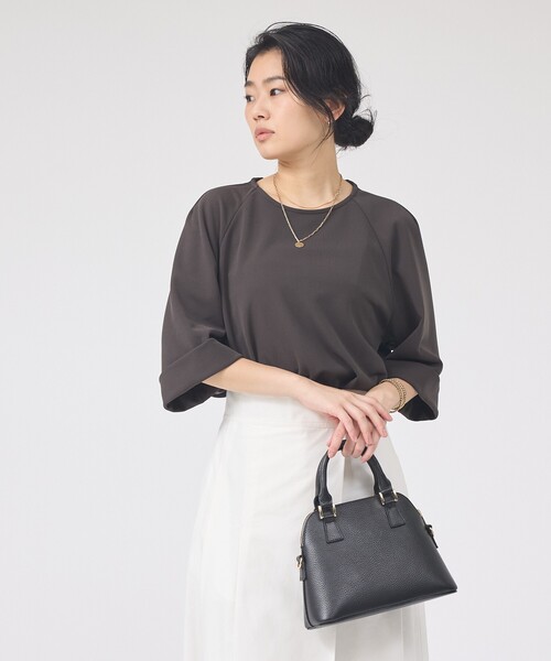 Rouge vif（ルージュヴィフ）の「ダンボールゆったりブラウス/カットソー/半袖/ストレッチ素材（シャツ/ブラウス・レディース・チャコールグレー/オフホワイト・フリー）」の4枚目の写真